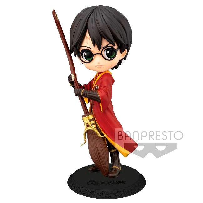 Figura Q Posket de Harry Potter con escoba y túnica roja