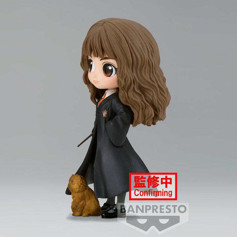 Figura Q Posket de Hermione Granger con túnica, varita y gato - 4