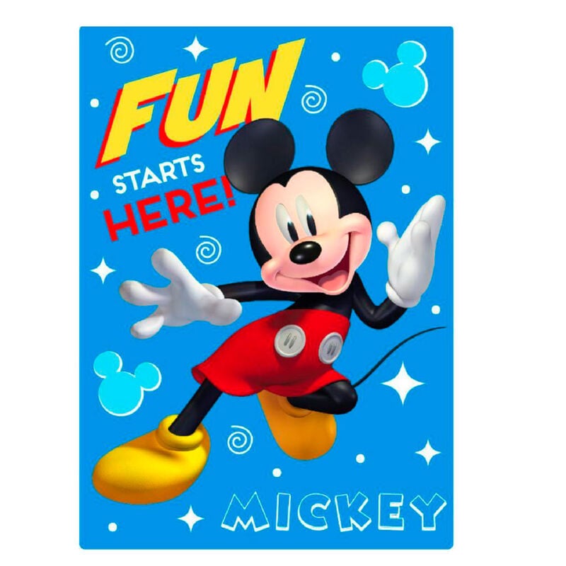 Manta polar azul de Mickey Disney con estrellas y mensaje FUN STARTS HERE
