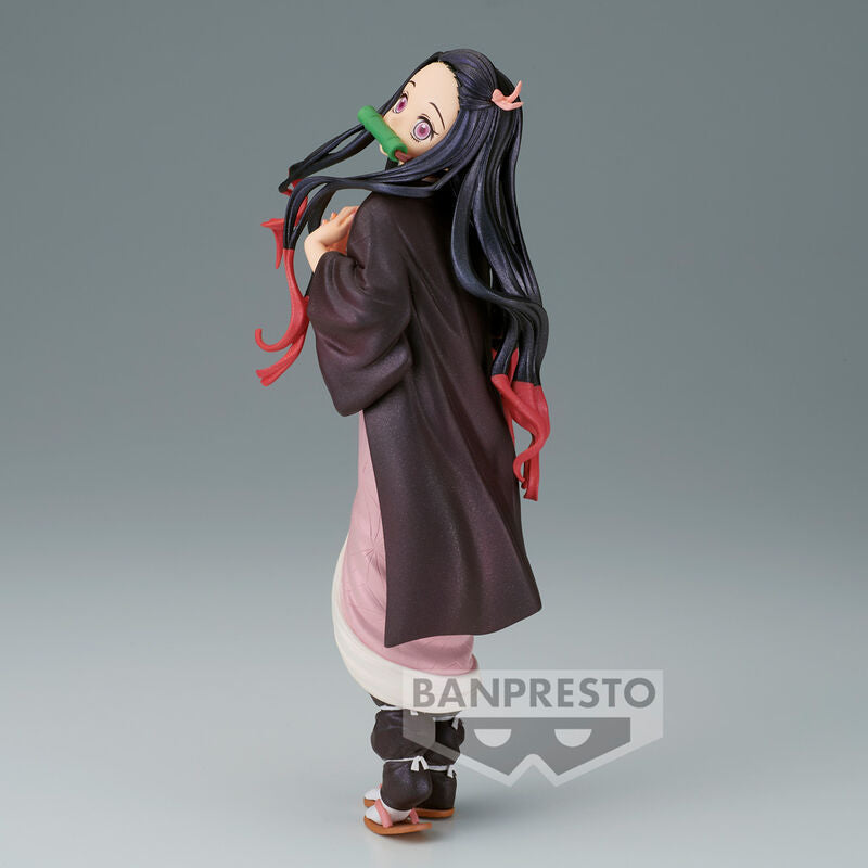 Figura de Nezuko Kamado de Demon Slayer con kimono rosa - 4