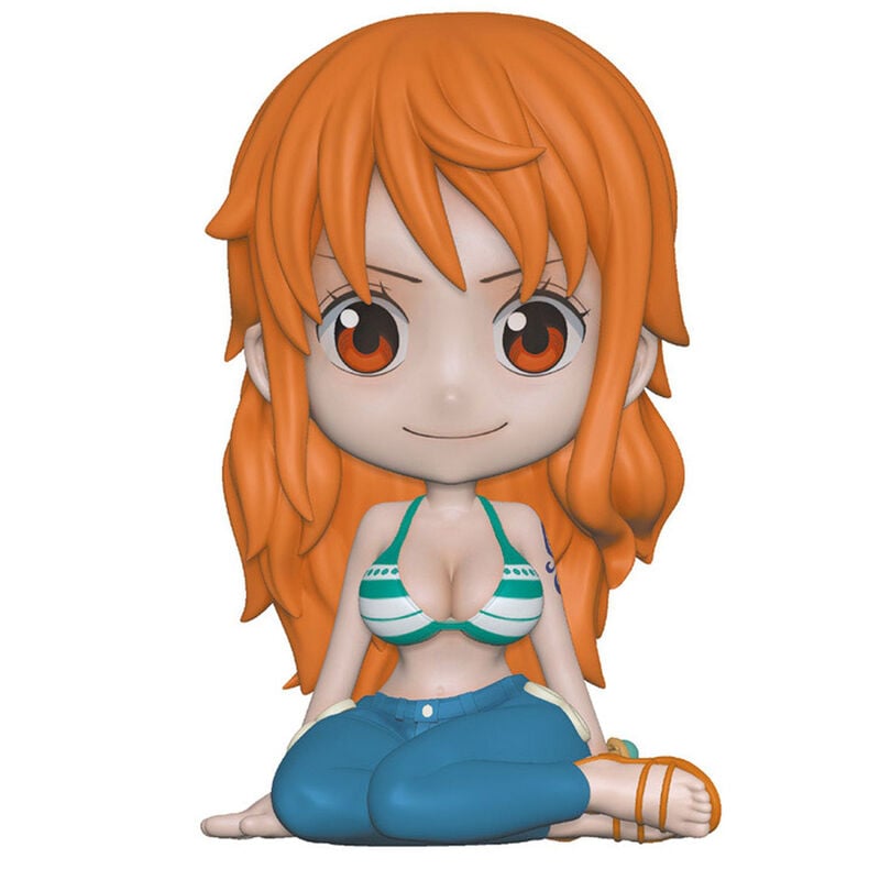 Hucha figura de Nami de One Piece sentada