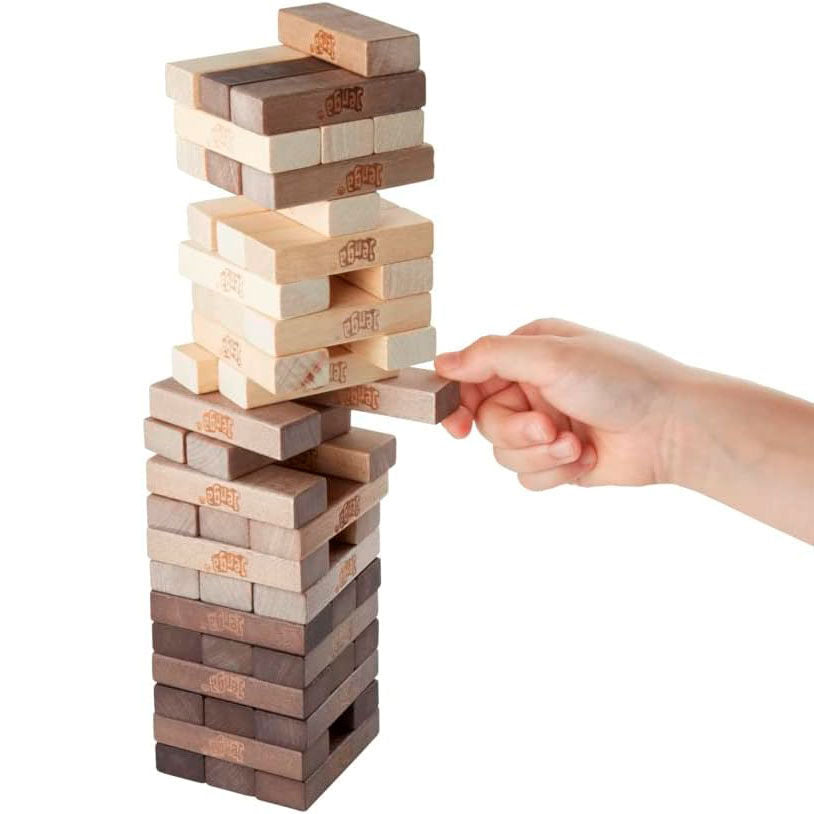 Juego Jenga Rustic de Hasbro con torre de bloques en tonos marrones - 5