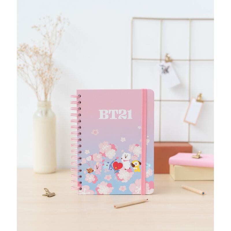 Cuaderno A5 Sakura BT21 ERIK rosa y azul con flores - 5