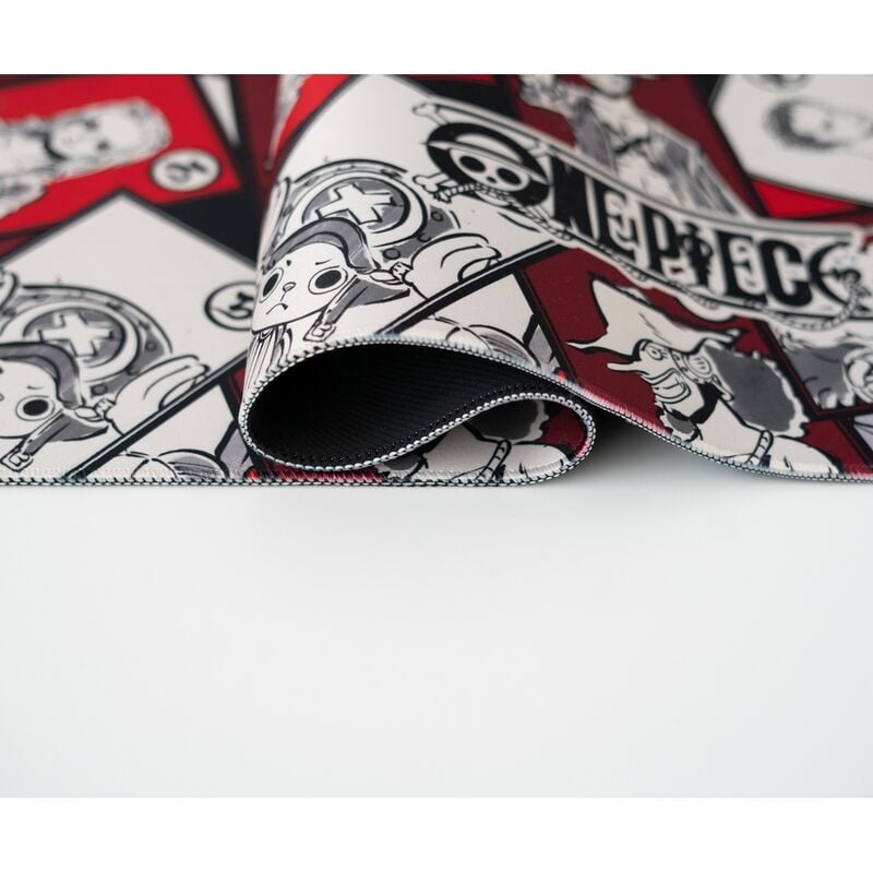 Alfombrilla gaming ERIK de One Piece con diseño rojo, negro y blanco - 5