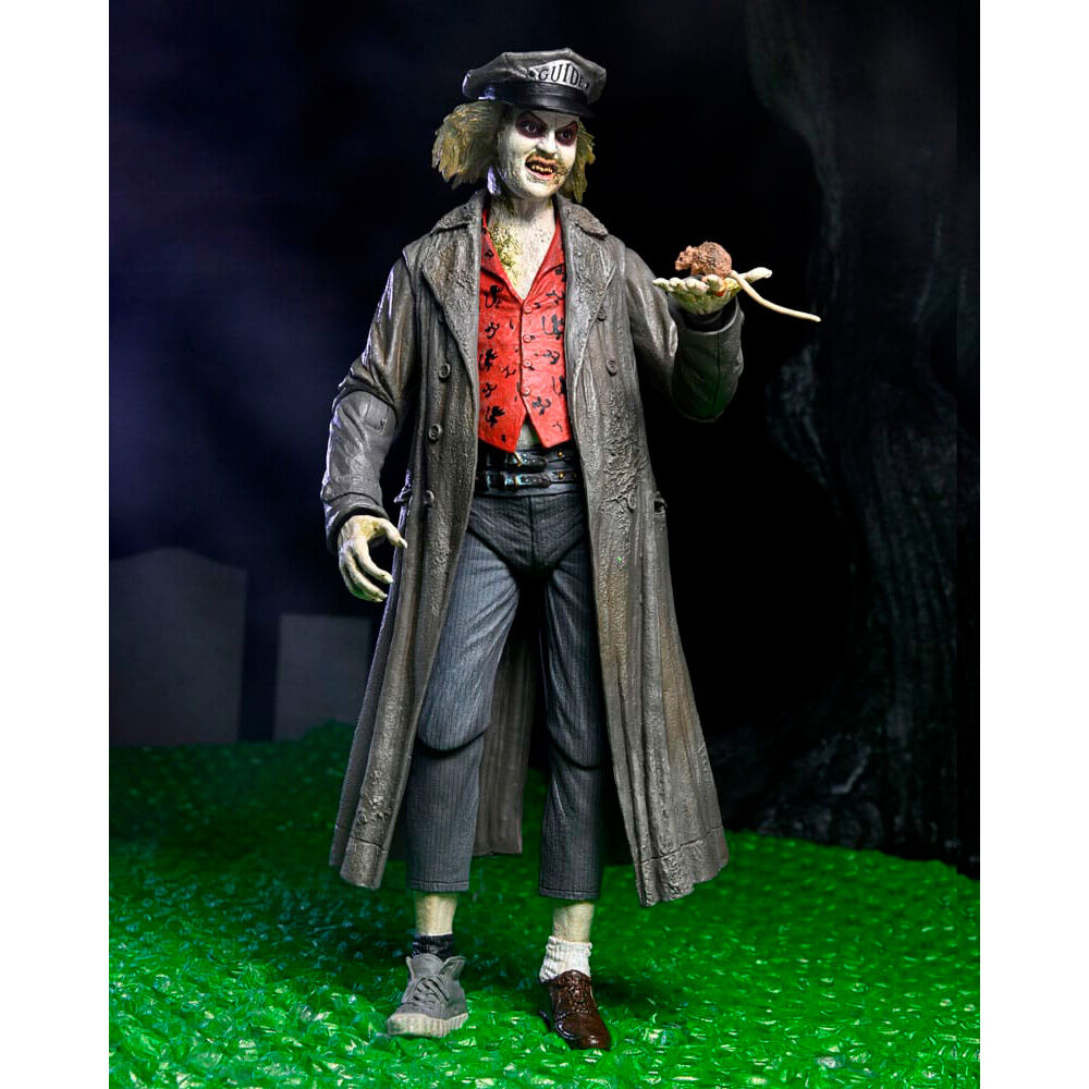 Figura NECA Ultimate de Beetlejuice Tour Guide con abrigo oscuro y camisa roja - 8
