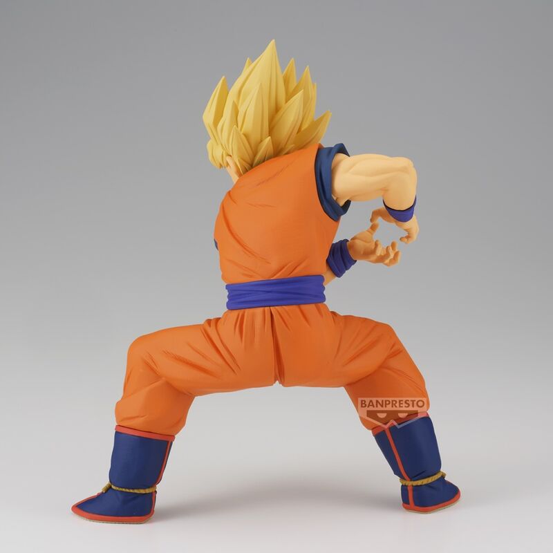 Figura Grandista de Son Goku con uniforme naranja y azul en pose de combate - 7