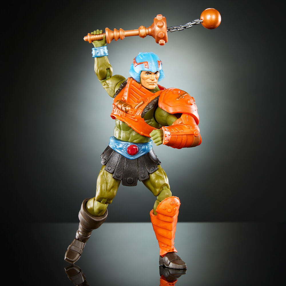 Figura articulada Man-At-Arms New Eternia con armadura y accesorios - 6