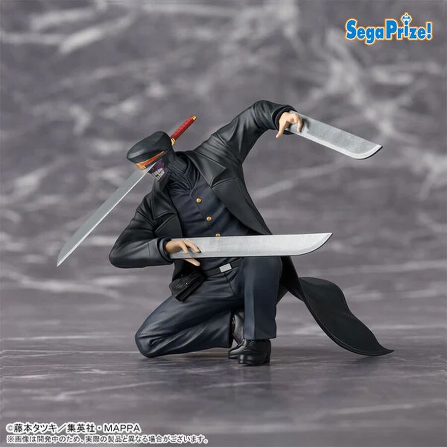 Figura PM Perching Samurai Sword de Chainsaw Man con varias espadas