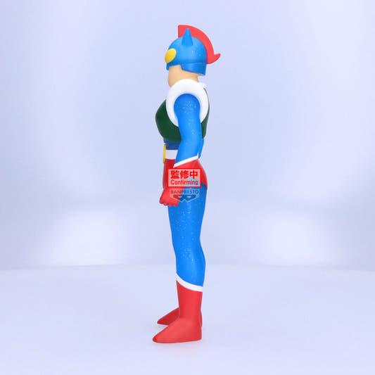 Figura Banpresto de Action Kamen de Crayon Shin-chan con traje azul, verde y rojo - 4