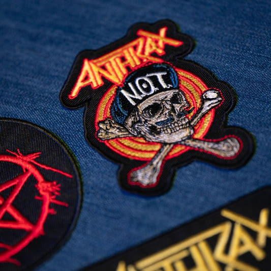 Set de tres parches Anthrax con logotipo, símbolo y calavera - 5
