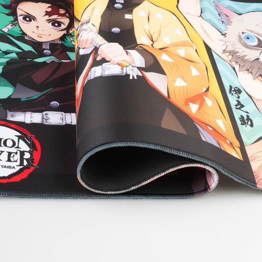 Alfombrilla gaming Demon Slayer con Tanjiro, Nezuko, Zenitsu e Inosuke - 4