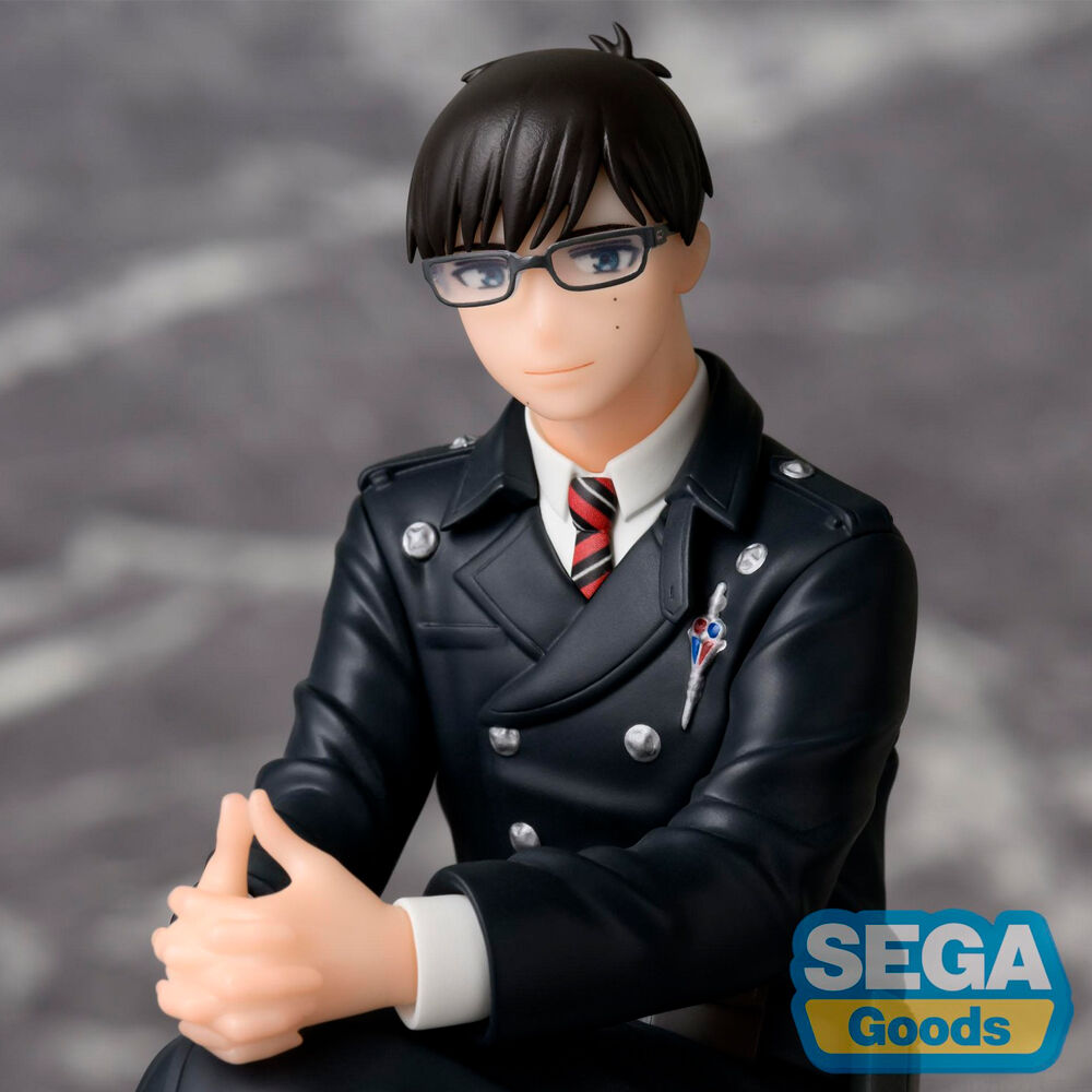 Figura PM Perching de Yukio Okumura sentado con gafas - 5