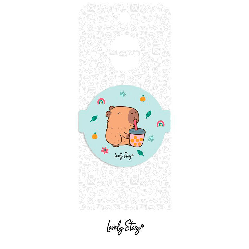 Imán Lovely Story con capibara tomando bubble tea