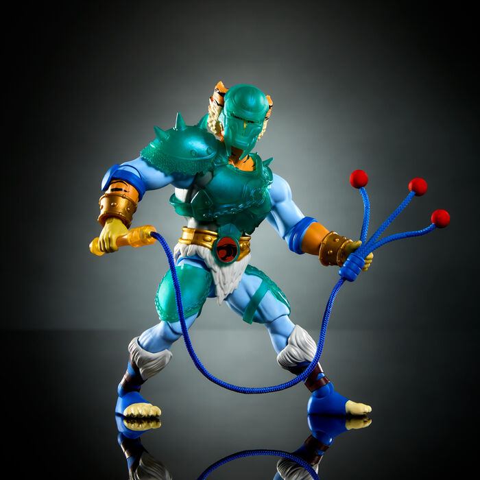 Figura Tygra de Thundercats con armadura verde y látigo azul - 3