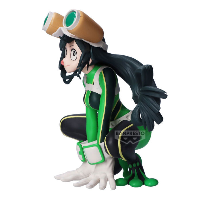 Figura de Tsuyu Asui de My Hero Academia en pose agachada - 3