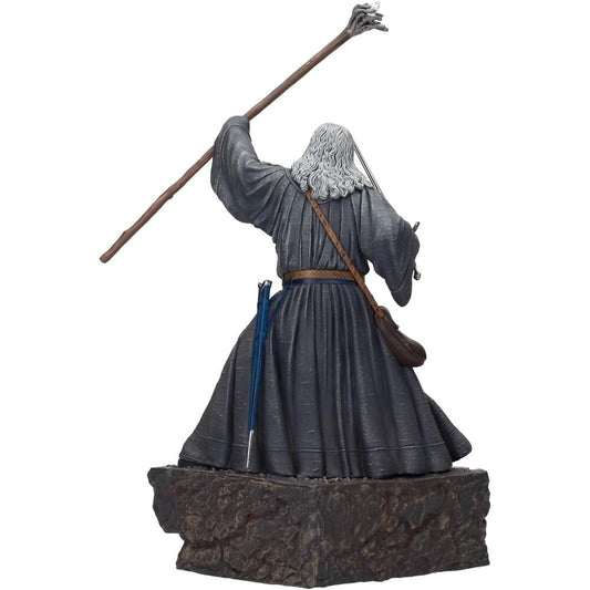 Figura de Gandalf en Moria con bastón y espada - 5