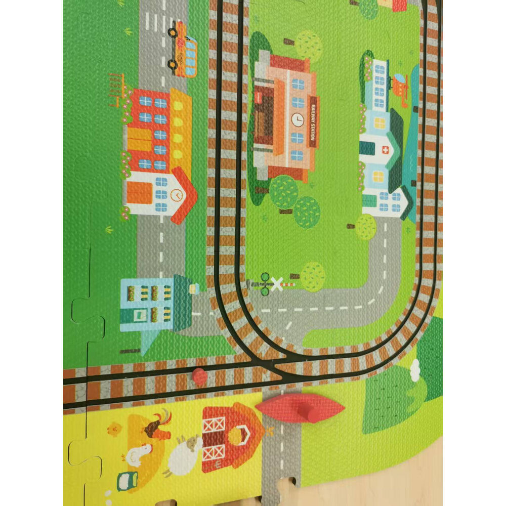 Juego Tren City Adventures con ciudad, vías, locomotora y vagones - 3