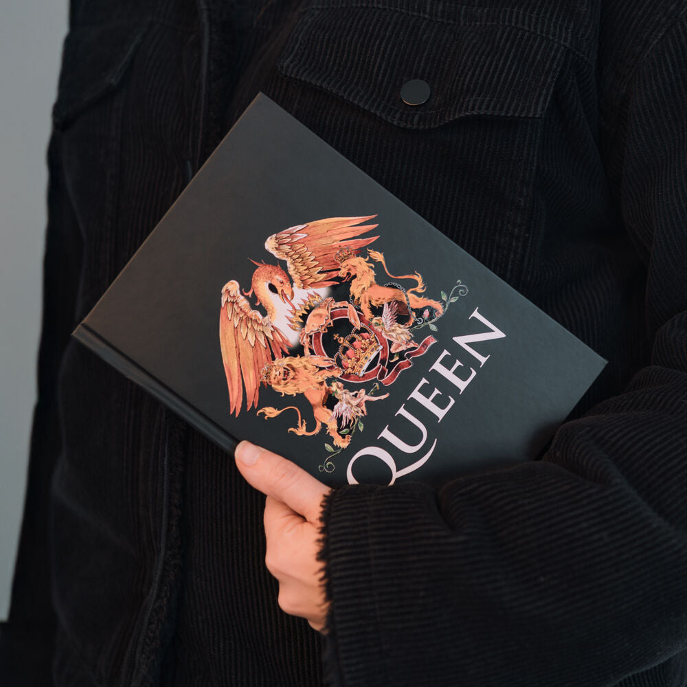 Cuaderno A5 Queen ERIK negro con tapa dura y emblema - 7