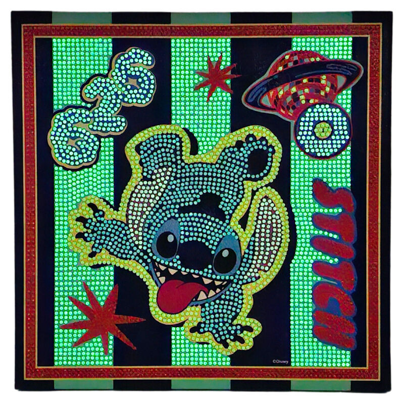 Pinta con diamantes de Stitch Disney sobre una tabla de surf - 4