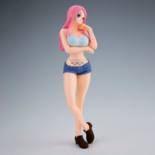 Figura de Jewelry Bonney de One Piece con cabello rosa y ropa azul - 3