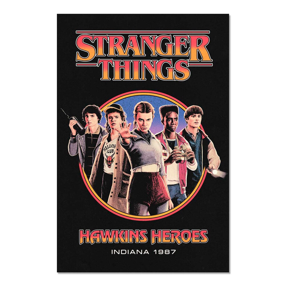 Póster Stranger Things Hawkins Heroes con personajes sobre fondo negro