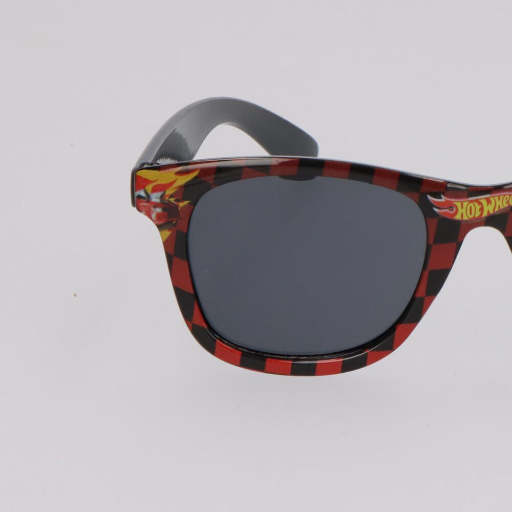 Set Hot Wheels con gorra de cuadros rojos y negros y gafas a juego - 5