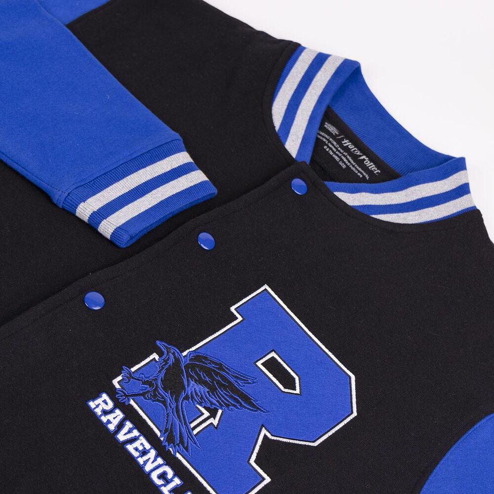 Chaqueta Ravenclaw de Harry Potter negra y azul con emblema frontal - 3