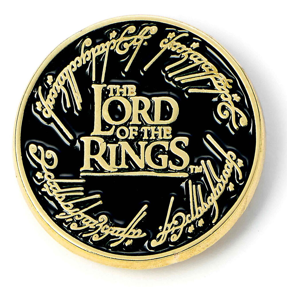 Pin circular negro y dorado con el logo de El Señor de los Anillos - 2