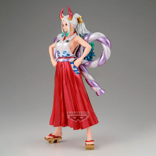 Figura Yamato de One Piece King of Artist con falda roja y cuernos - 3