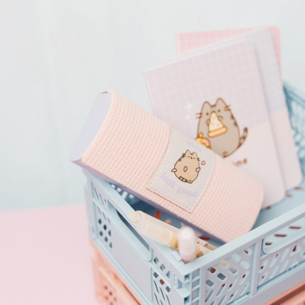 Funda rígida rosa y lila para gafas con diseño bordado de Pusheen - 7