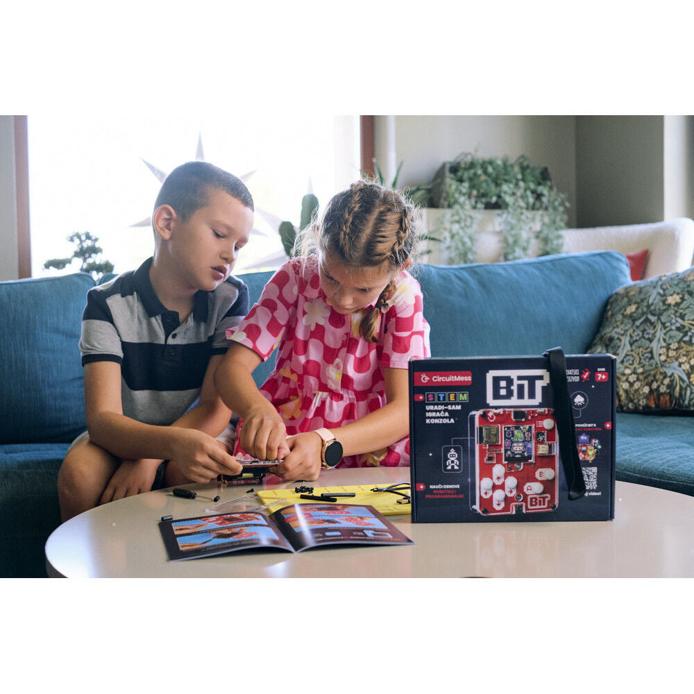 Consola de juegos BIT roja de CEFA TOYS con pantalla y botones - 5