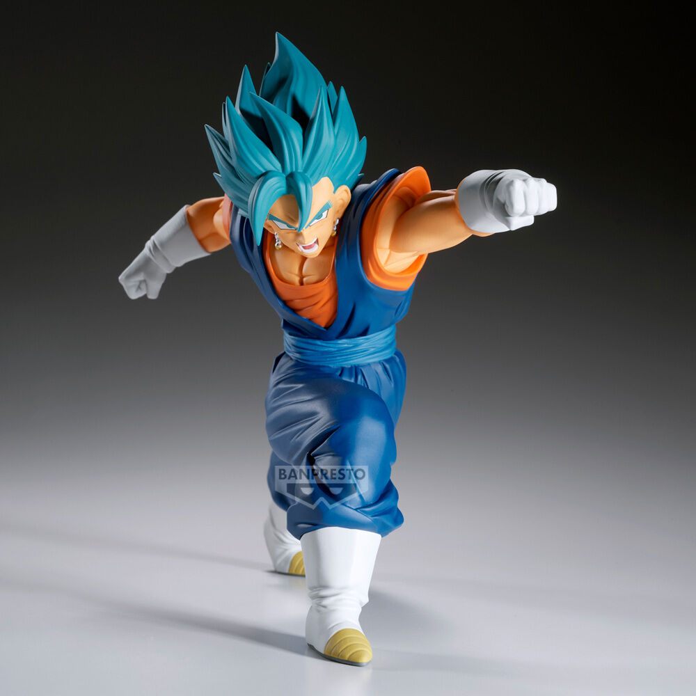 Figura de Vegito de Dragon Ball Super en pose de combate - 5