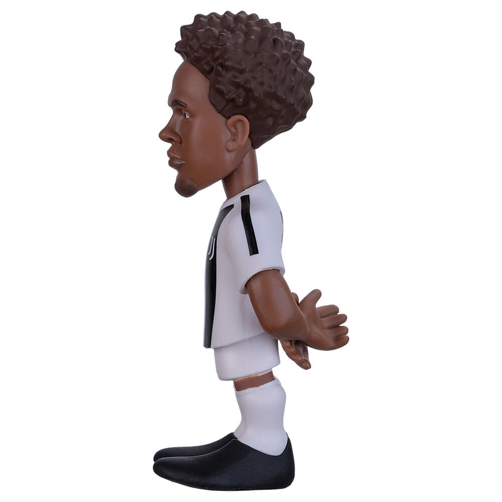 Figura MINIX de McKennie con uniforme de la Juventus en su caja - 7