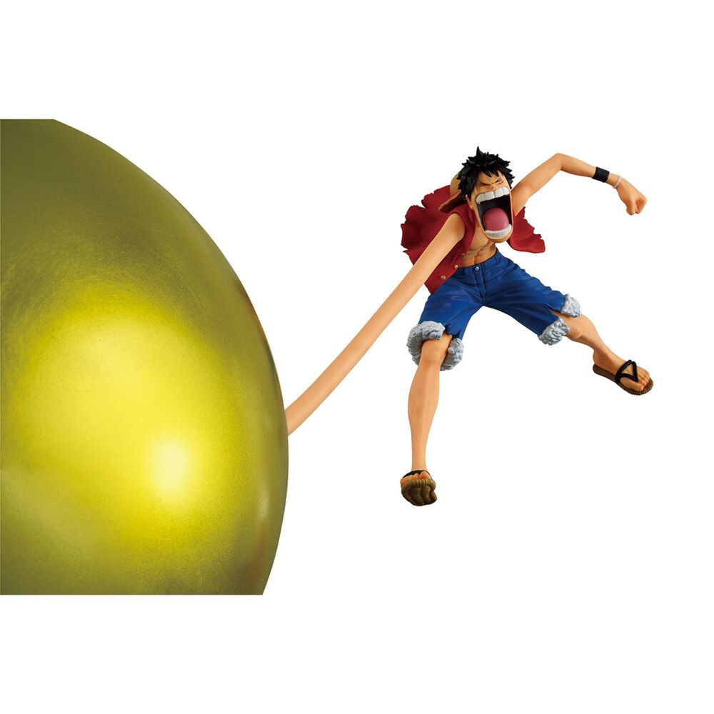 Figura de Monkey D. Luffy de One Piece en pose aérea junto a una esfera dorada - 5