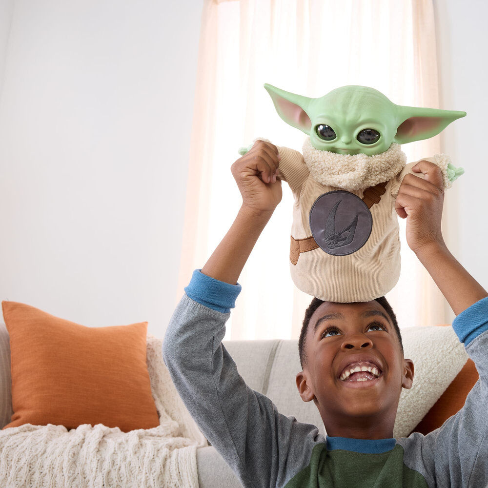 Peluche de Grogu de Star Wars The Mandalorian con armadura mandaloriana - 5