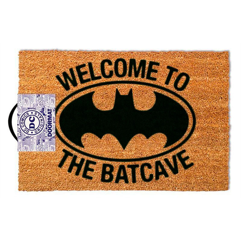 Felpudo Batman DC Comics con emblema negro y mensaje Welcome to the Batcave