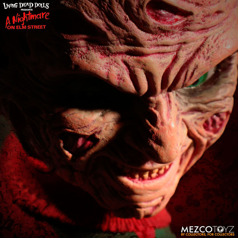 Figura parlante de Freddy Krueger con sombrero y guante de cuchillas - 2