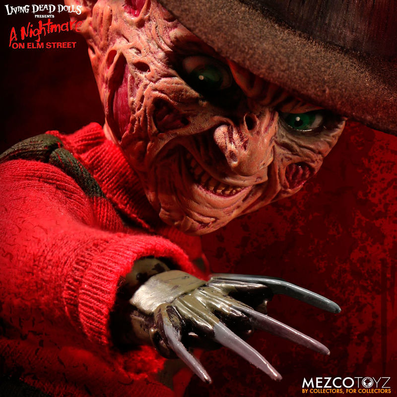 Figura parlante de Freddy Krueger con sombrero y guante de cuchillas - 3