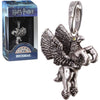 Colgante metálico de Buckbeak de Harry Potter con alas extendidas