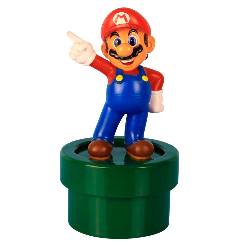 Lámpara PALADONE de Mario sobre una tubería verde
