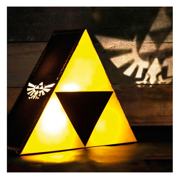 Lámpara Triforce de The Legend of Zelda encendida - 2