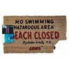 Felpudo marrón Jaws con mensaje Beach Closed