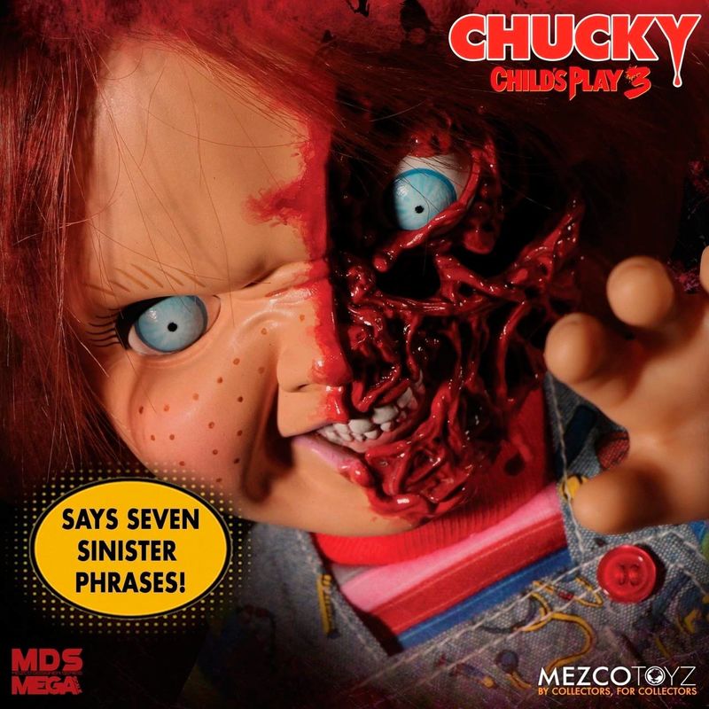 Figura articulada de Chucky con peto vaquero y rostro deteriorado - 2