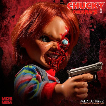 Figura articulada de Chucky con peto vaquero y rostro deteriorado - 6