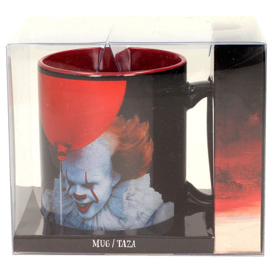 Taza de cerámica de Pennywise de IT 2017 en negro y rojo