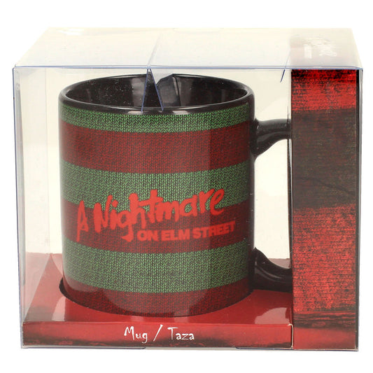 Taza de cerámica de Freddy de Pesadilla en Elm Street con diseño rojo y verde - 2