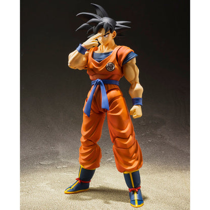 Figura S.H. Figuarts de Son Goku con uniforme naranja en pose de combate - 4