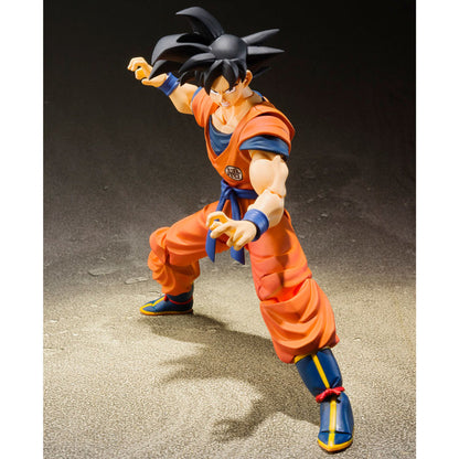 Figura S.H. Figuarts de Son Goku con uniforme naranja en pose de combate - 8