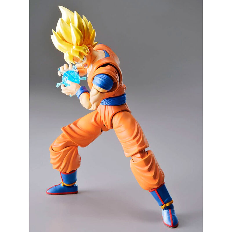 Figura articulada de Goku Super Saiyan con uniforme naranja y azul - 4