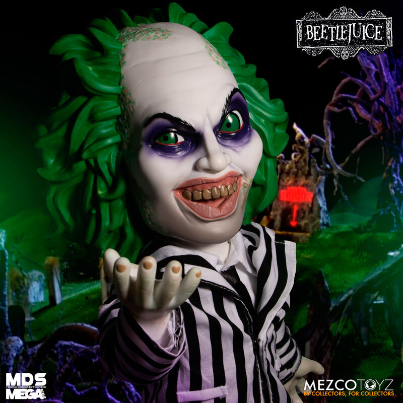 Figura parlante Beetlejuice de 38 cm con traje de rayas y cabello verde - 6